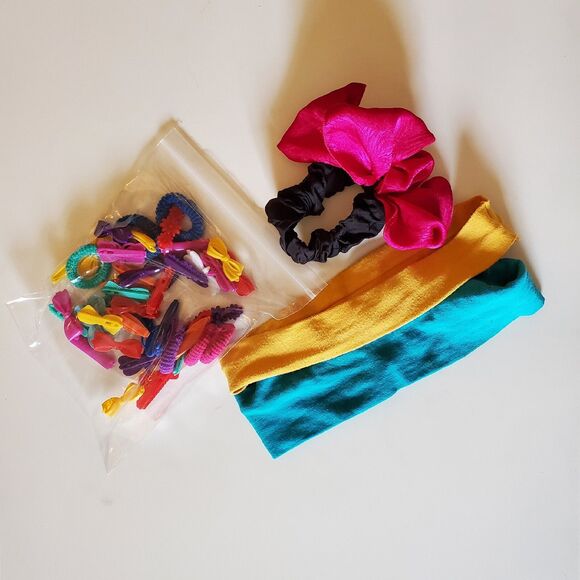 Lot of 37 Plastic Snap Barrettes & Elastics, 3 Headbands & Scrunchy, Vtg 80s/90s - Picture 1 of 2